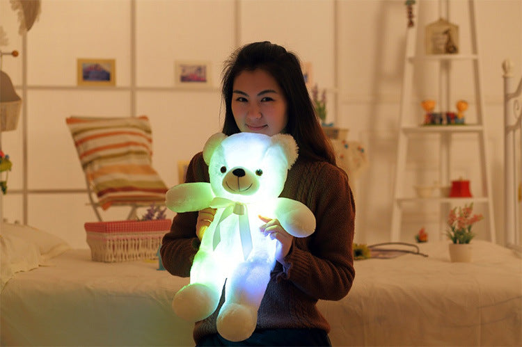 "Neon Glow Bear: Der coole Kuschelfreund mit leuchtendem Style!"